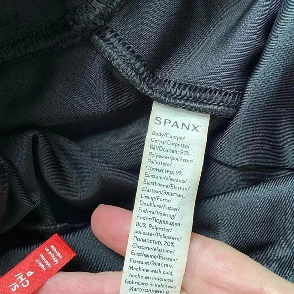 NWT Spanx Velvet Leggings size Small - Picture 8 of 11